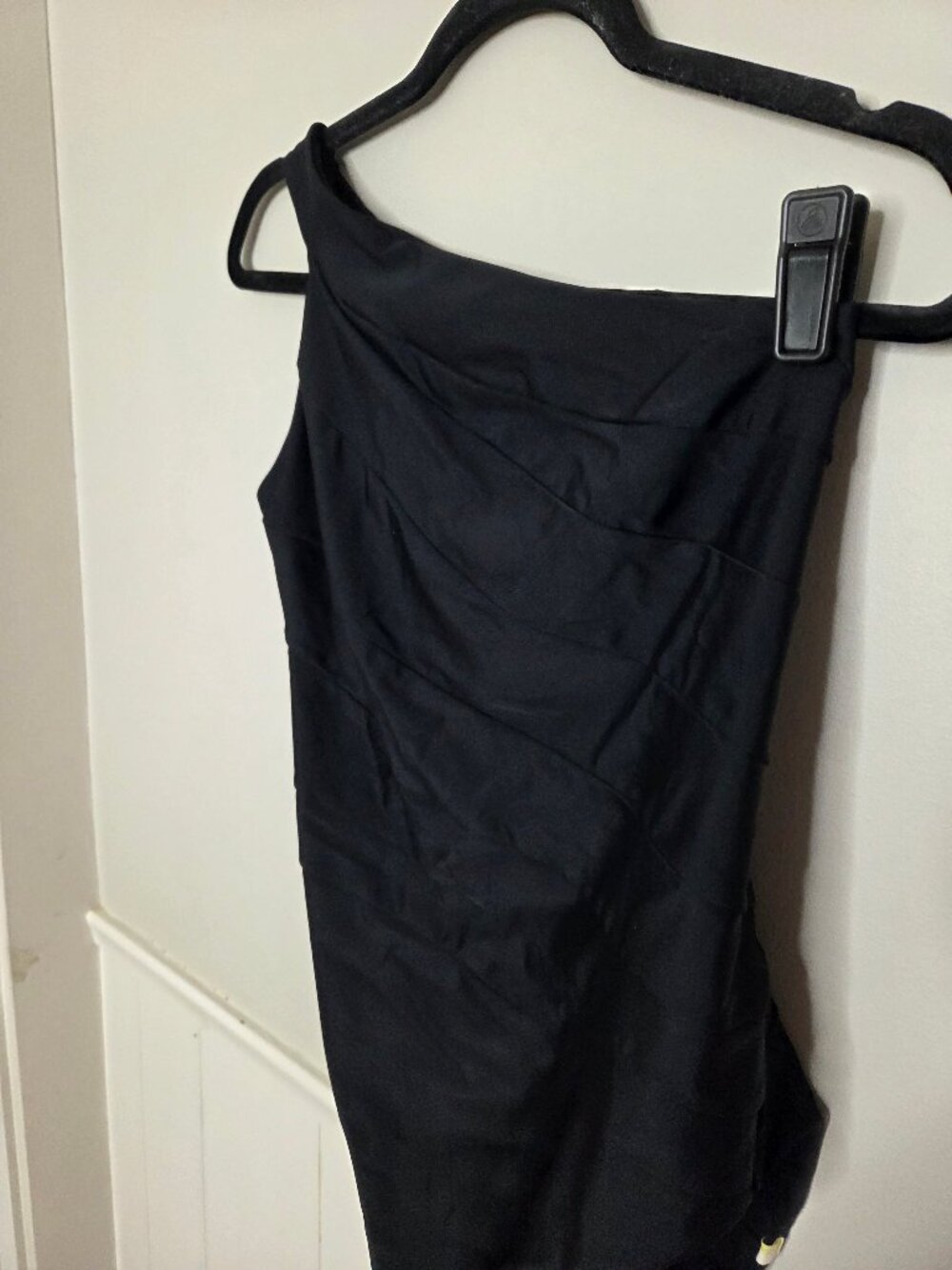 SUMMERSALT Solid Black The Sidestroke One Shoulder One Piece Swim Suit - Picture 2 of 5